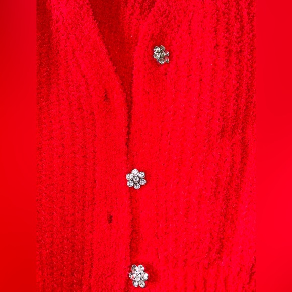 adorable cozy red top ! ๐ซง๐ - Picture 3 of 5